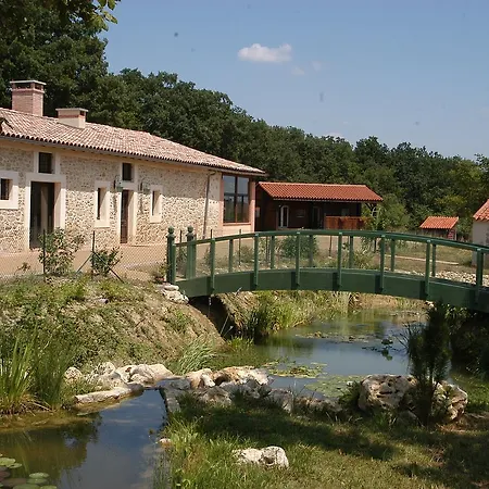 Chambres D'hotes Domaine De Combe Ramond Bed & Breakfast