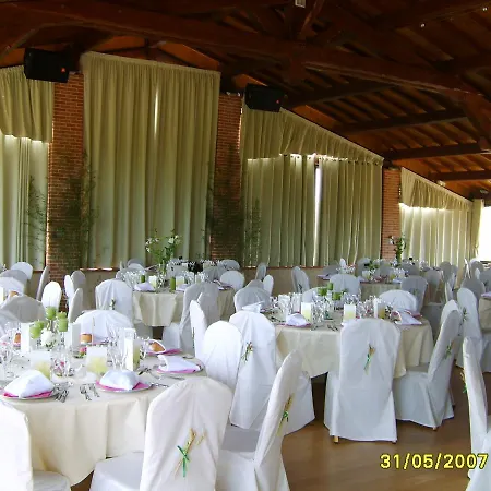 Chambres D'hotes Domaine De Combe Ramond Bed & Breakfast *